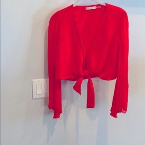 Alice + Olivia bell sleeve crop top - Medium